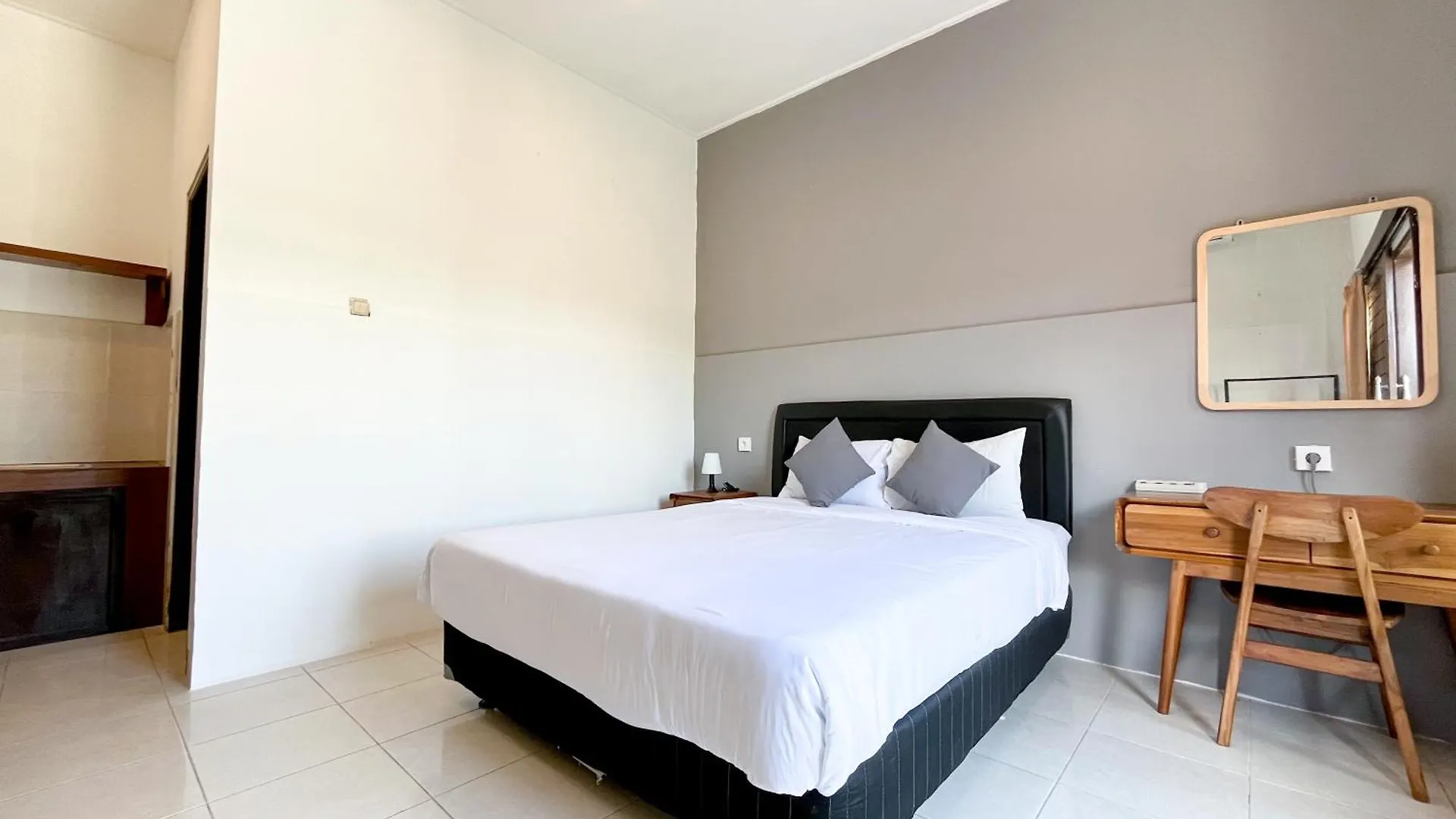 Adi Surya Guest House Seminyak