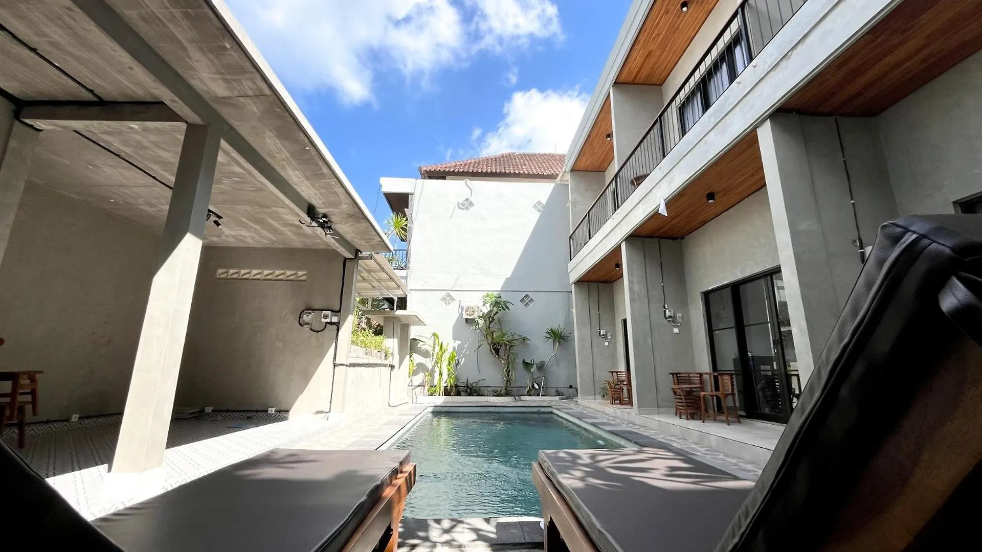 Adi Surya Guest House Seminyak