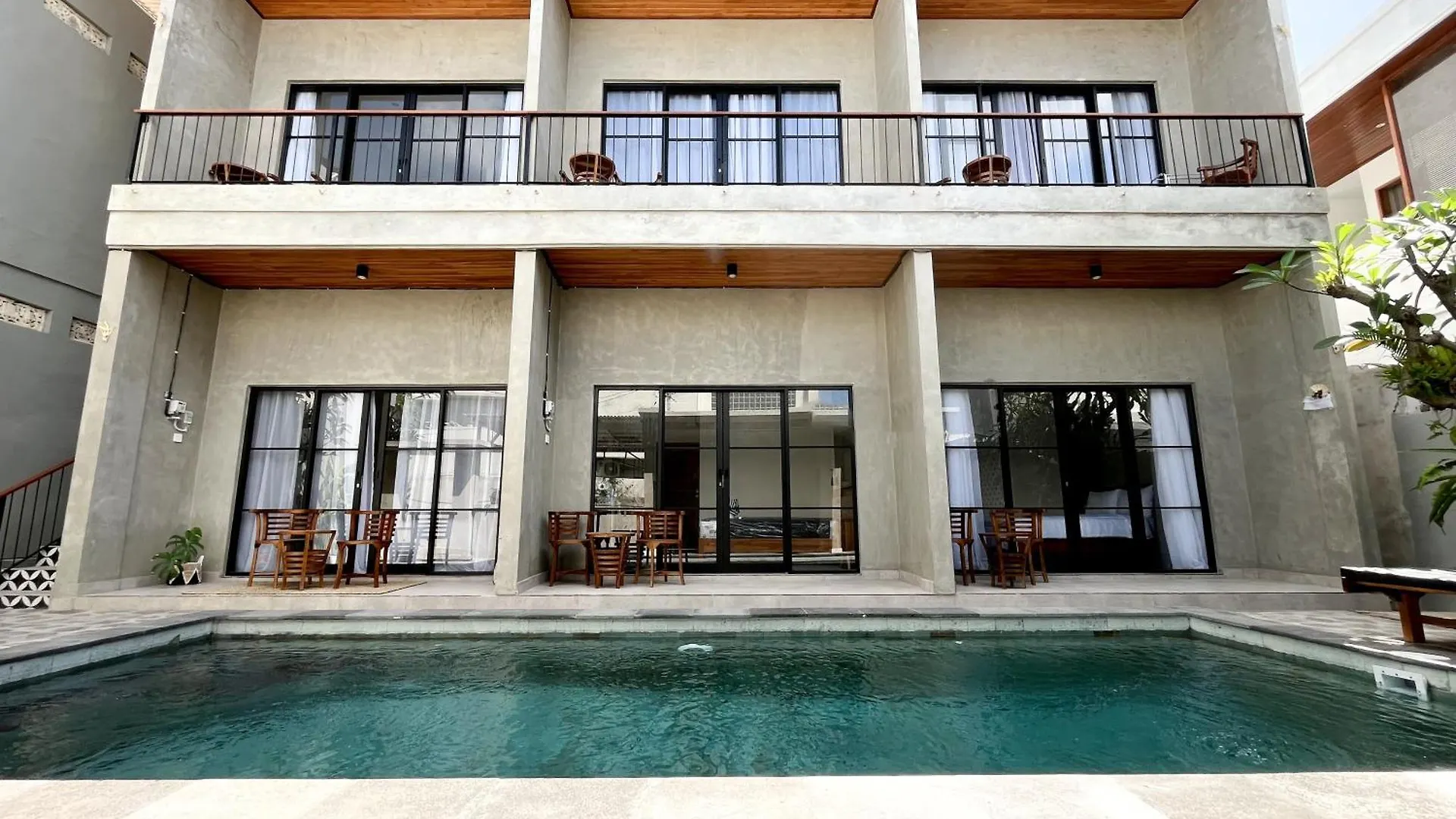 Adi Surya Guest House Seminyak