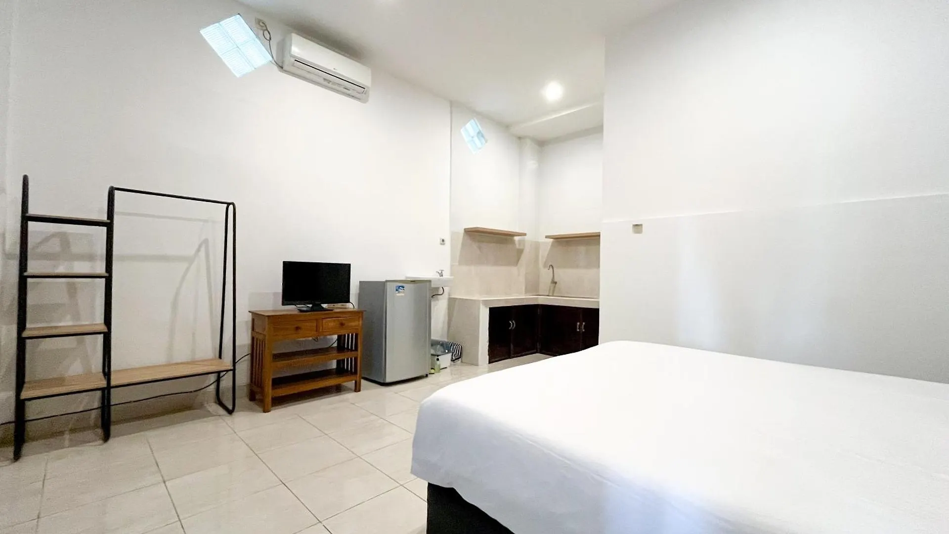 Adi Surya Guest House Seminyak