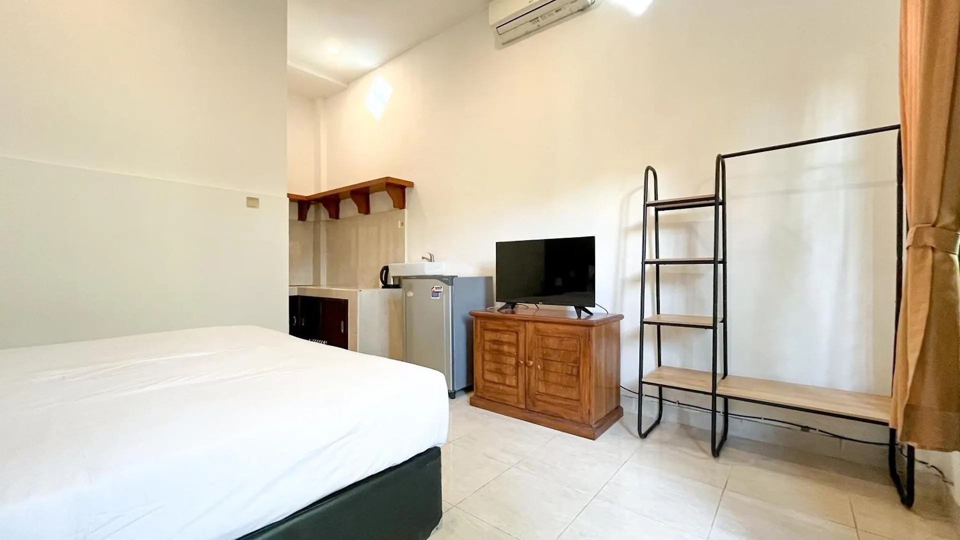 Adi Surya Guest House Seminyak 0*,