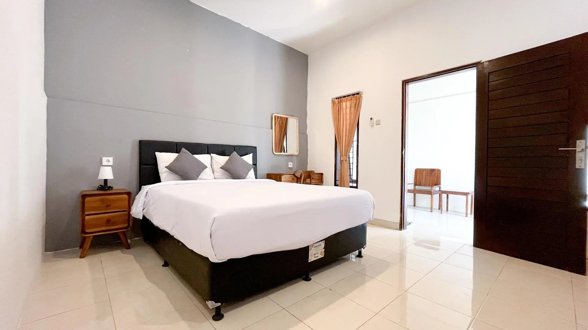 Adi Surya Guest House Seminyak